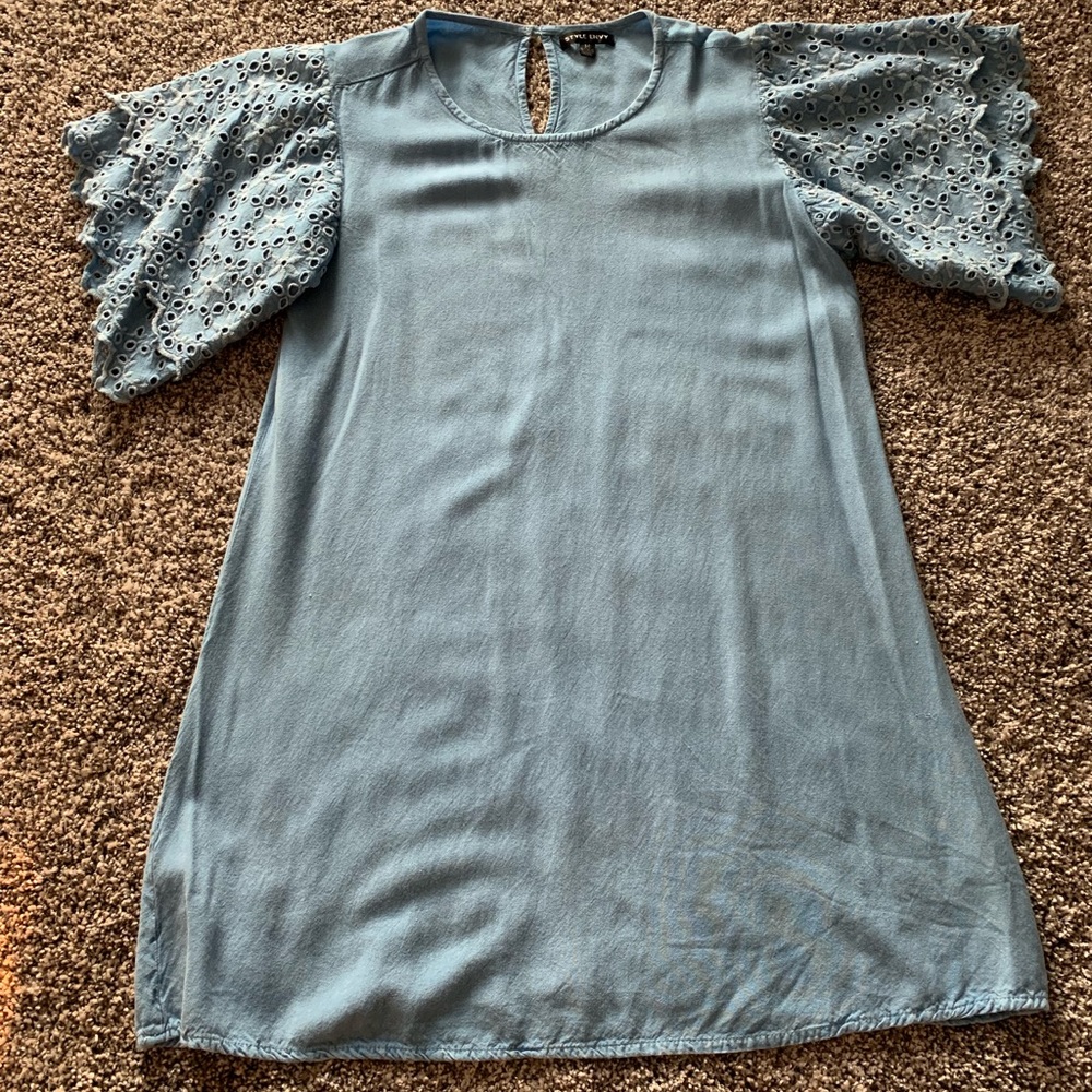 EUC Style Envy chambray dress -medium